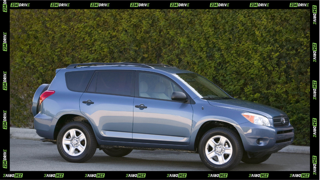 Find the perfect affordable and reliable ride with our comprehensive guide to cars under $3000.