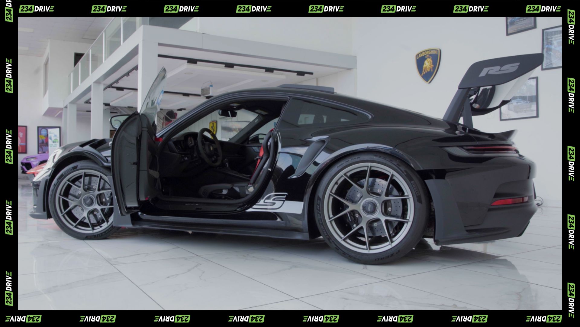 PORSCHE 992 GT3 RS