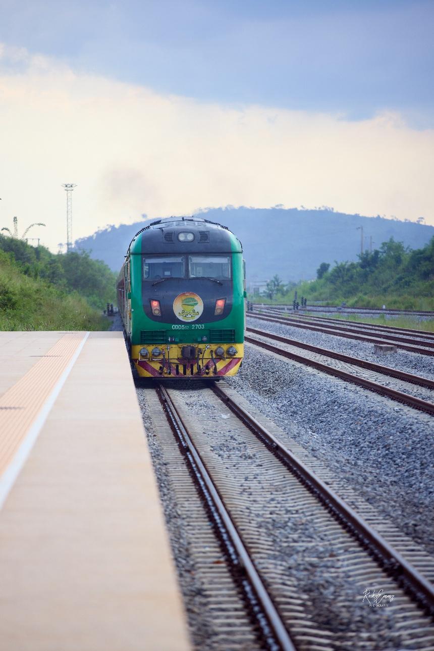 A modern Nigeria Railway Corporation train. Source: Rocky Emmy Photography
