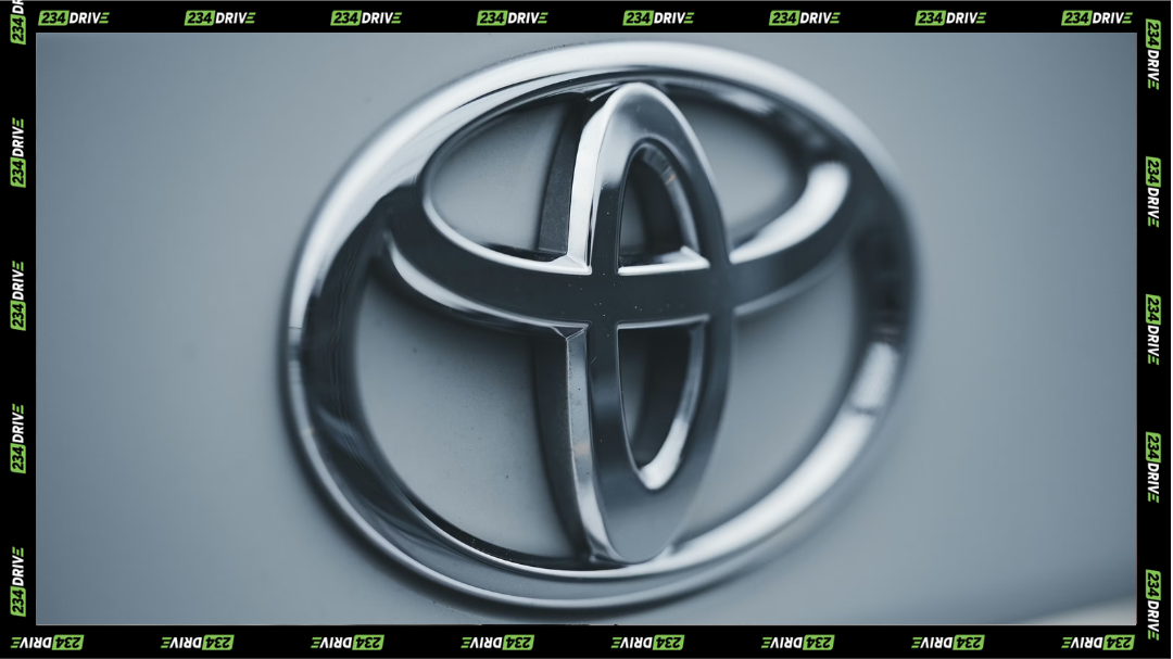 up close of Toyota's car logo, Toyota’s overlapping ovals focus on trust, connection, and long-term progress rather than visual flair or hidden tricks.