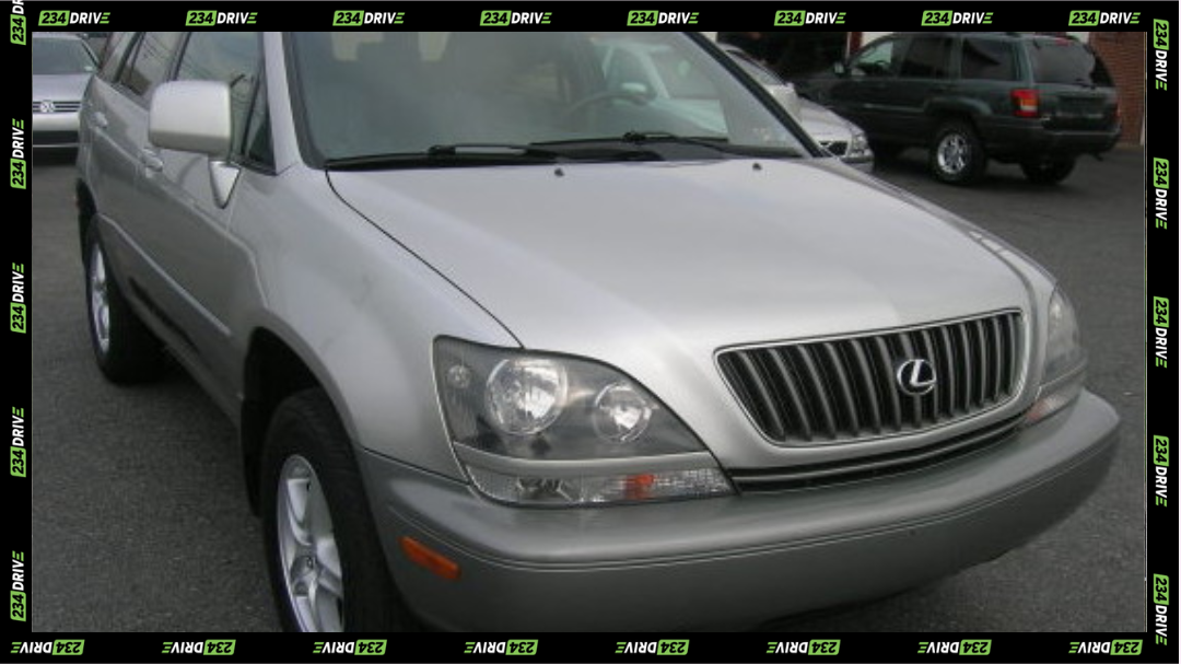 5 million naira car Lexus RX 300