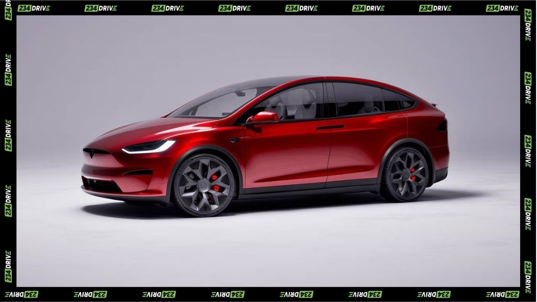 Tesla Model X Plaid. Source: Edmunds