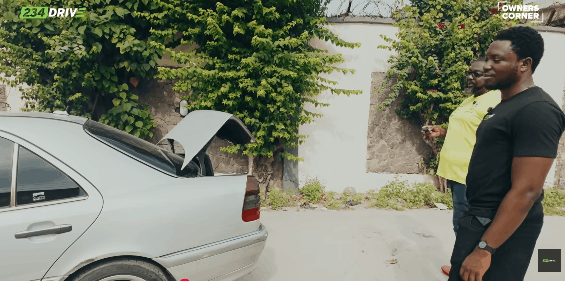 The Mercedes-Benz C280 opens its boot remotely as the owner demonstrates the feature during 234Drive Owner’s Corner.