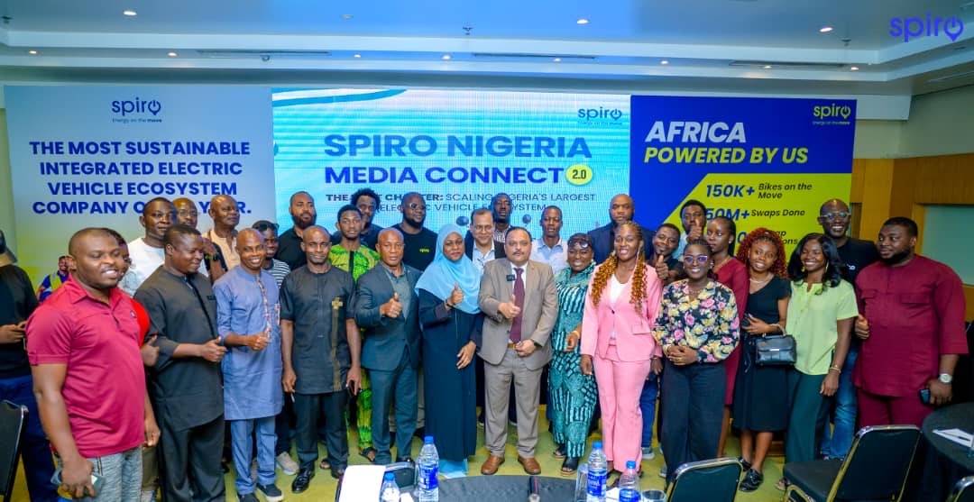 Group photograph featuring Spiro Nigeria team members and participating journalists and media professionals at Media Connect 2.0